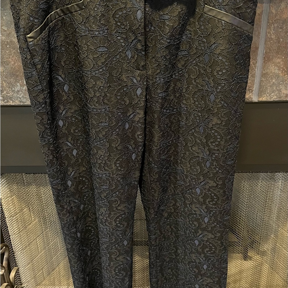 Black Label Chicos size 1 pants